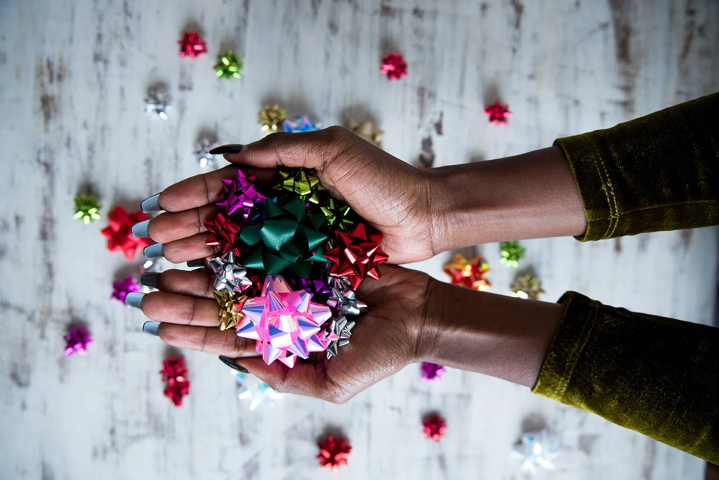 Read more about the article PICHA’s Holiday Guide for the Afrocentric Lover